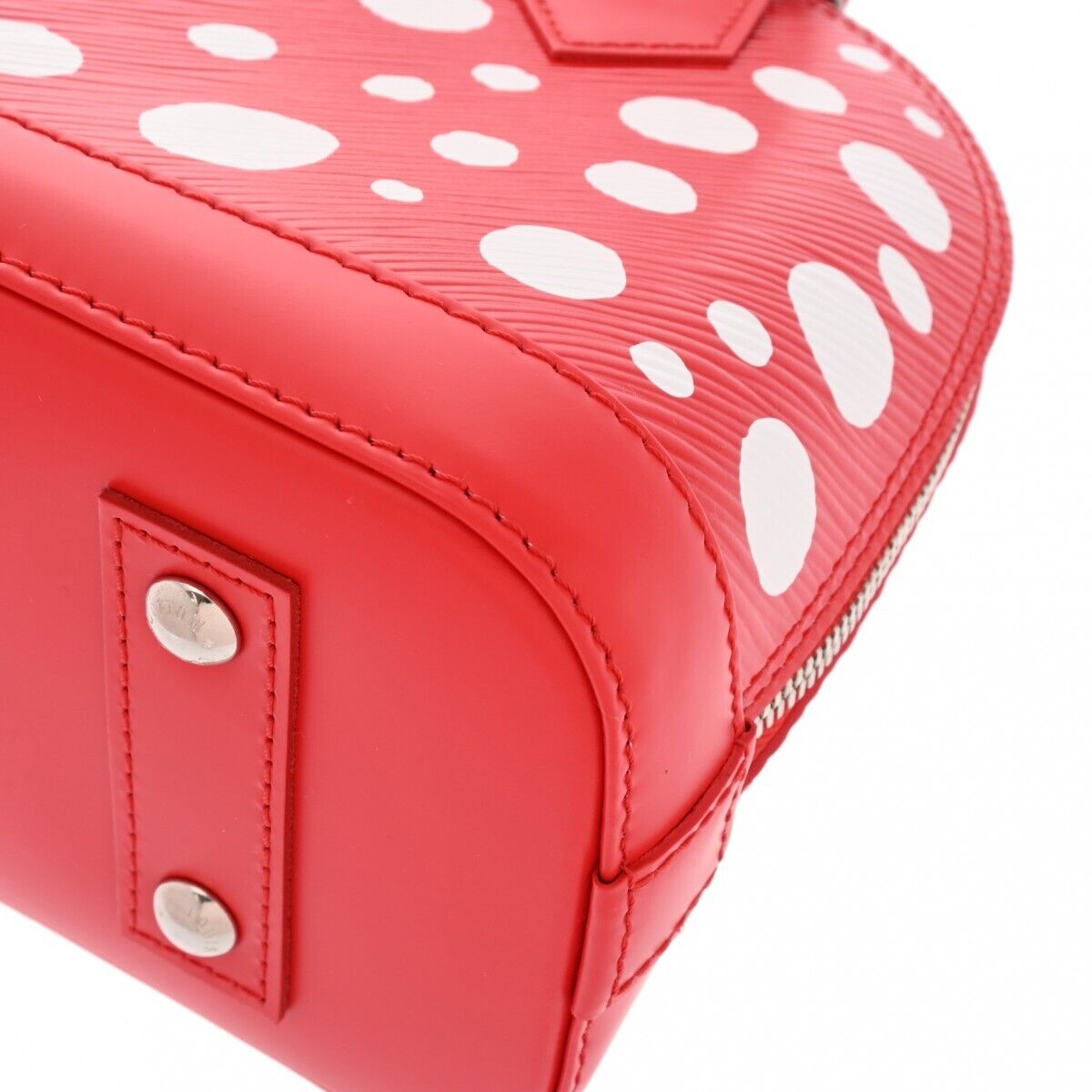 LO-LV bags 2570