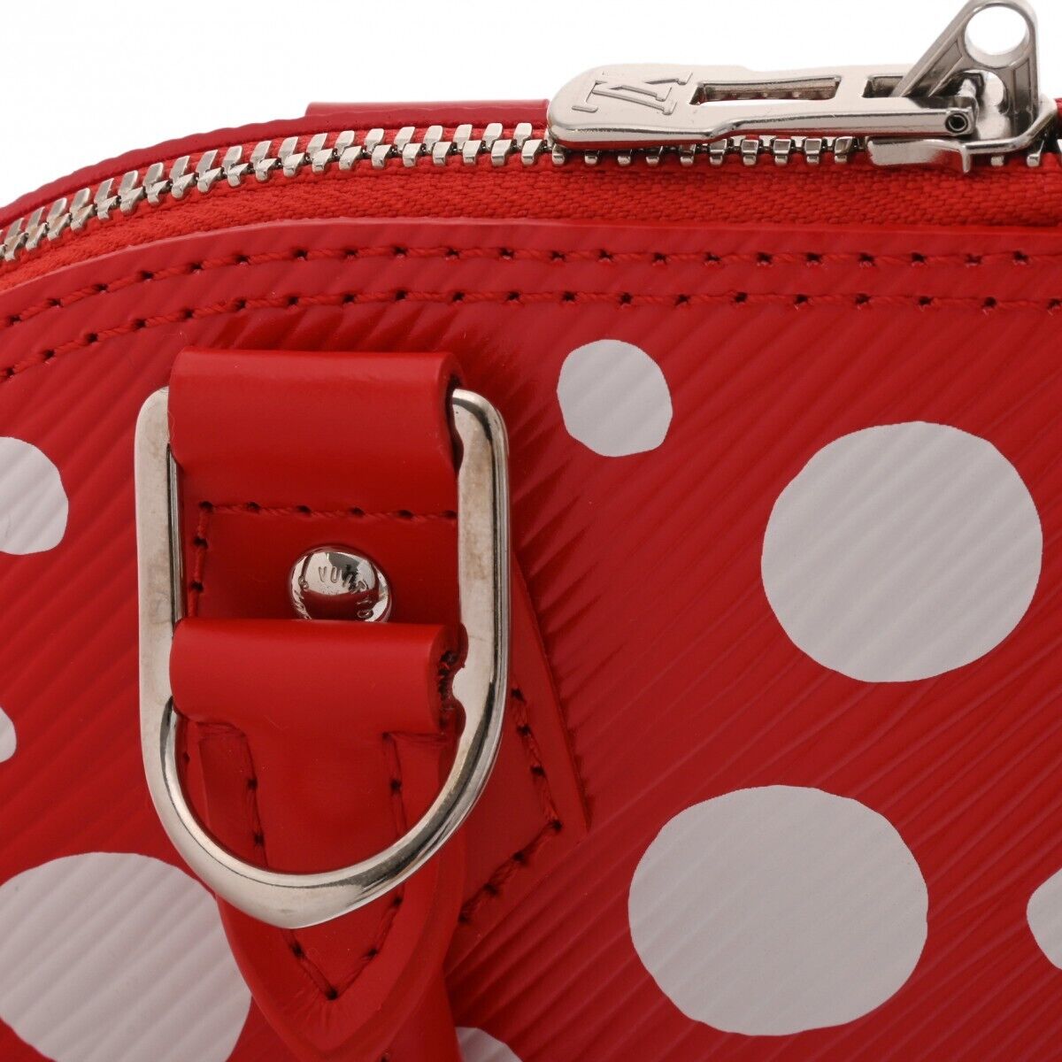 LO-LV bags 2570