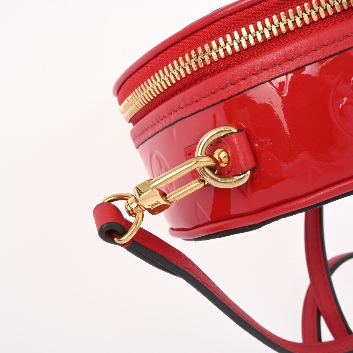LO-LV bags 2740