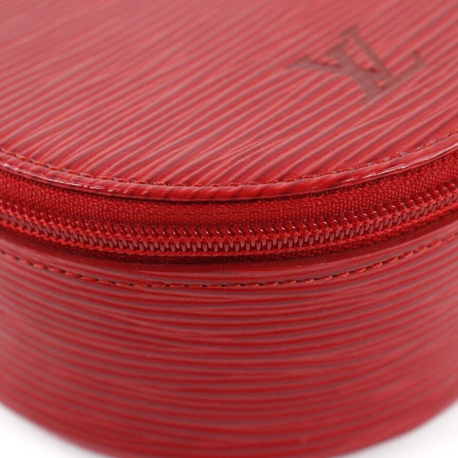 LO-LV bags 2242