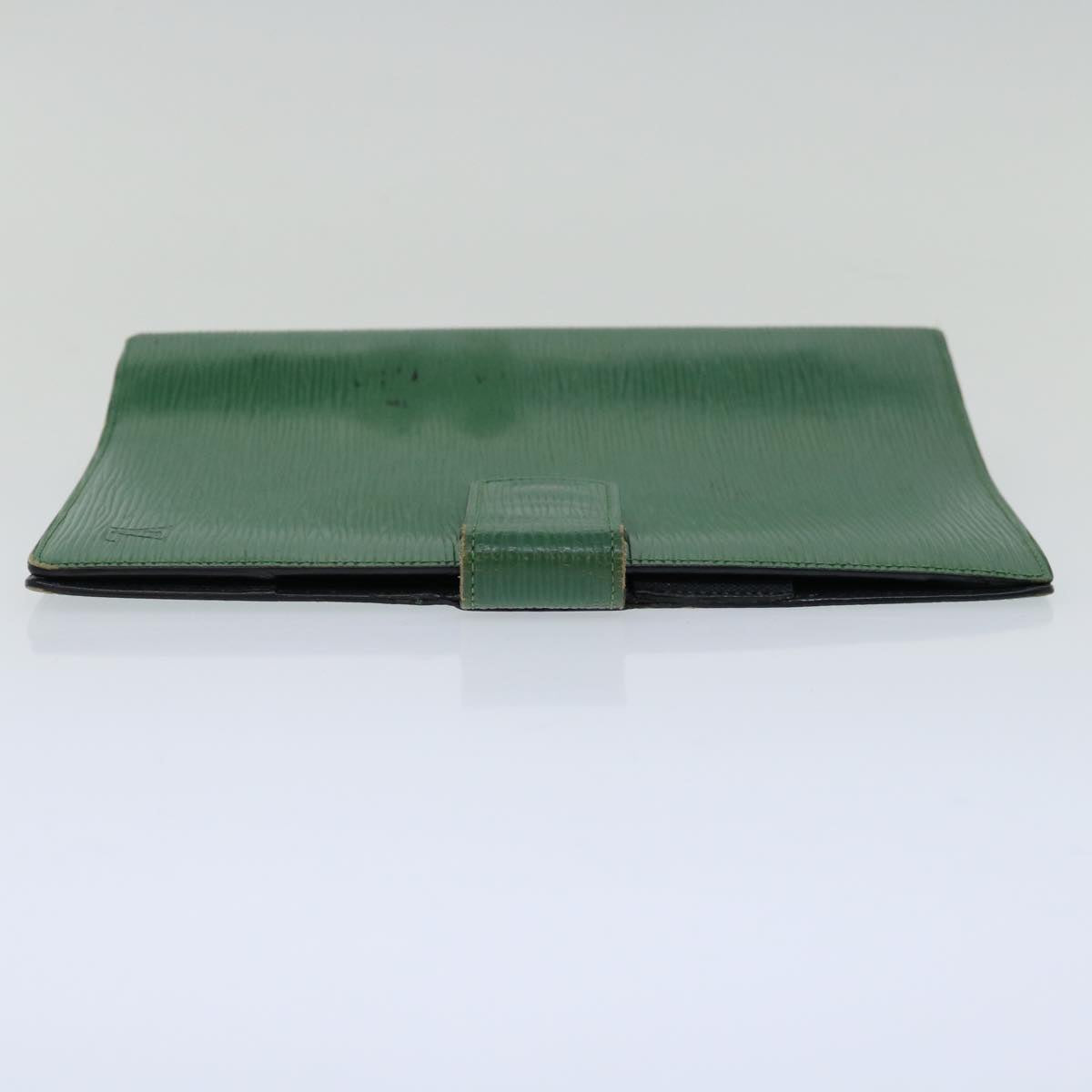 LO-LV bags 2311