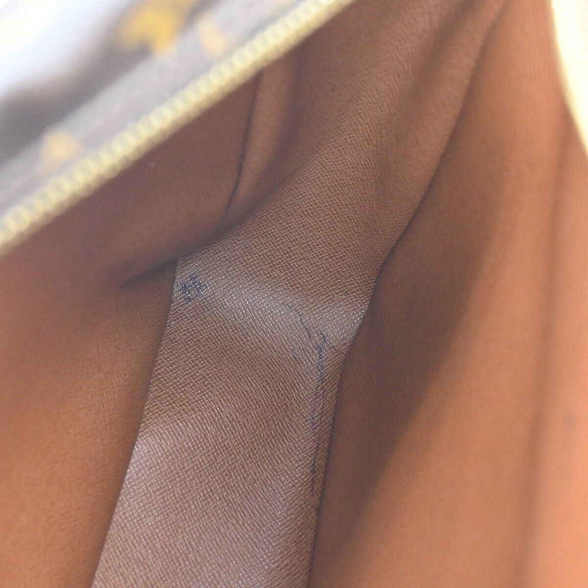 LO-LV bags 14578