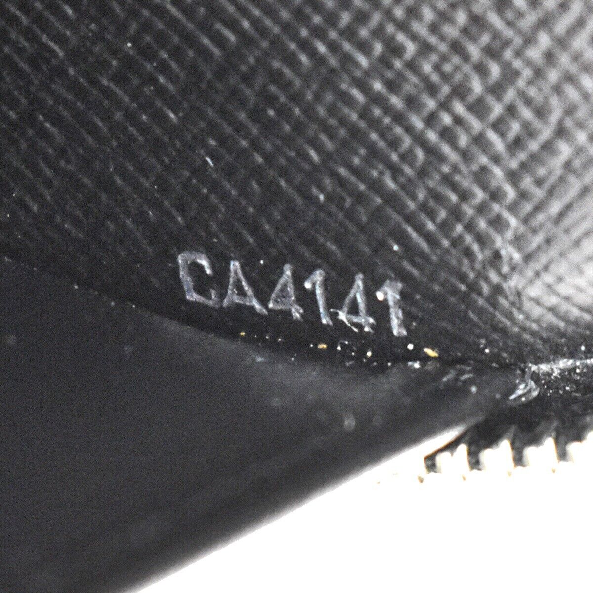 LO-LV bags 3032