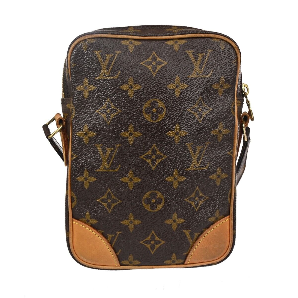 LO-LV bags 2045