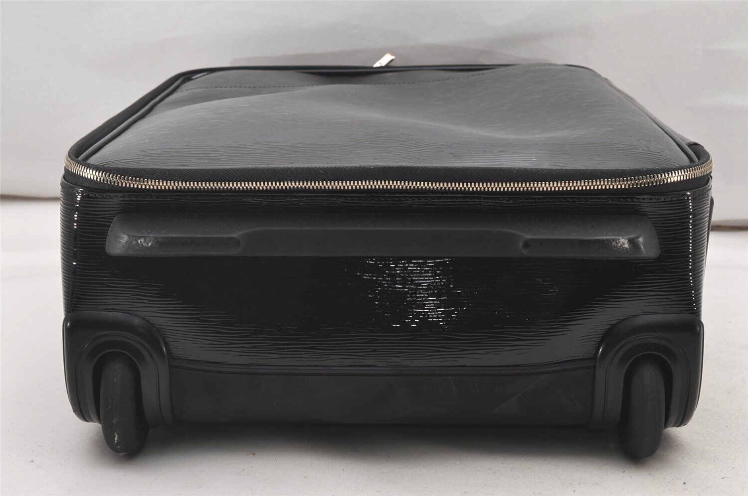 LO-LV bags 2502
