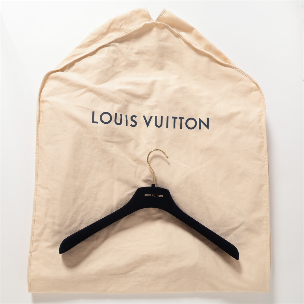 LO-LV bags 2981