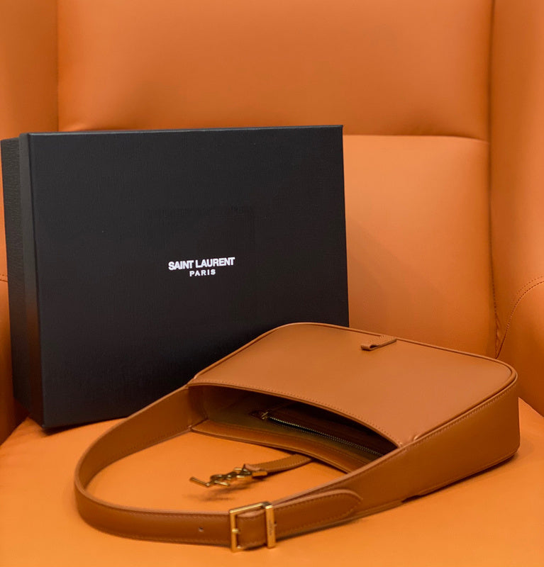 BB - YSL Bag - 2010