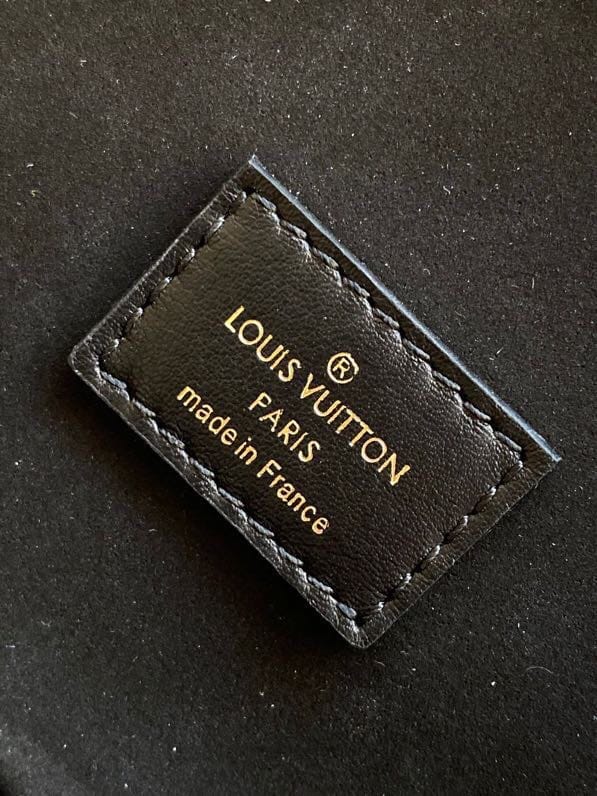 LO-LV bags 2697