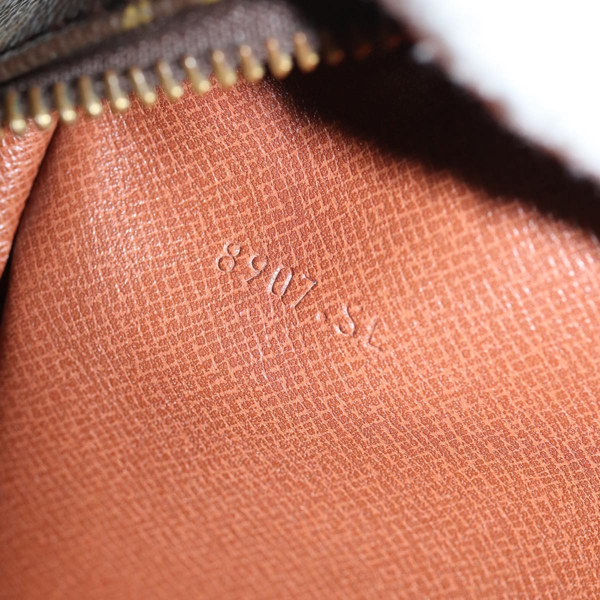 LO-LV bags 1195