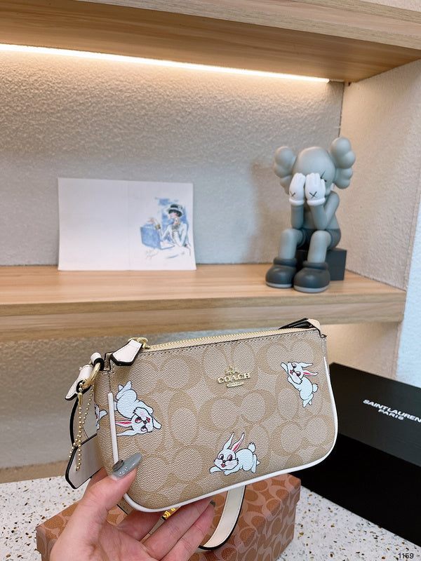 LO - CCH Bags - 255
