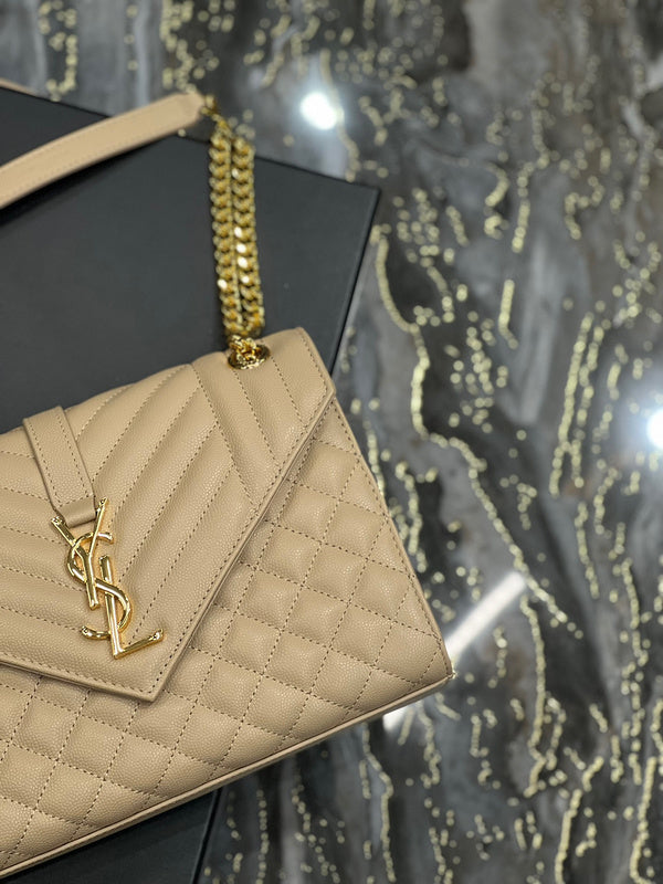 BB - YSL Bag - 1898