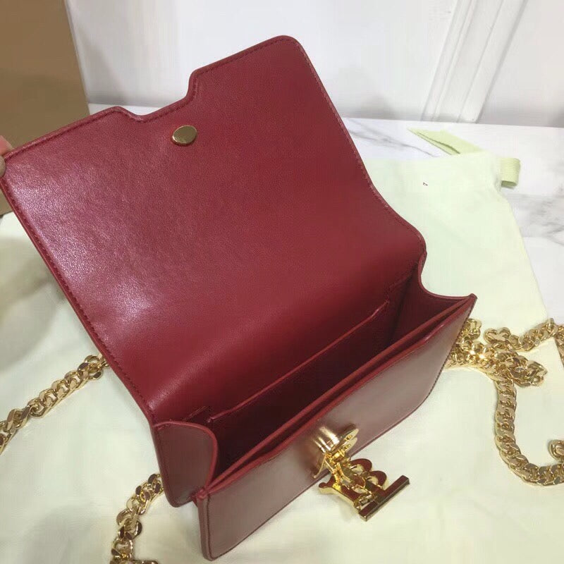 B-Berry - BB  Tb Chain Belt Bag Red For Women, Bags 6.6in/17LO