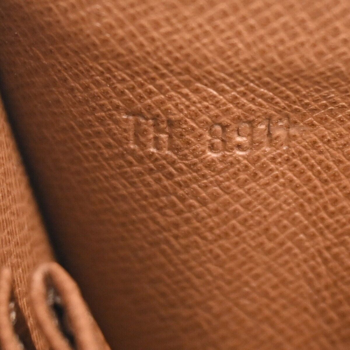LO-LV bags 682