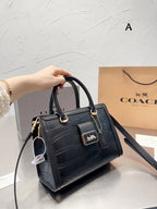LO - CCH Bags - 214