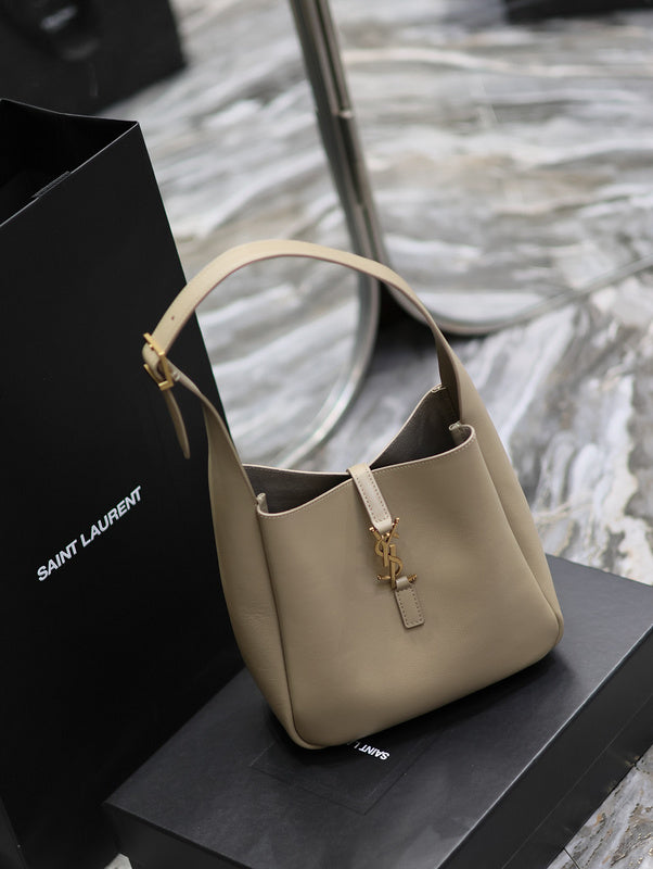 BB - YSL Bag - 1853