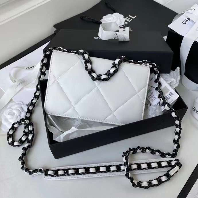LO - CHL  BAGS FOR WOMEN - FASHION LUXURY BAGS -2009