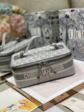 Lusso Official - DYOR BAGS - DESIGNER HANDBAGS  - 1955