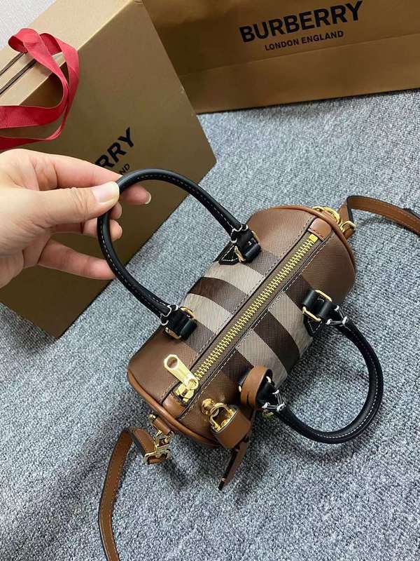 LO - B-BERRY BAGS - 003