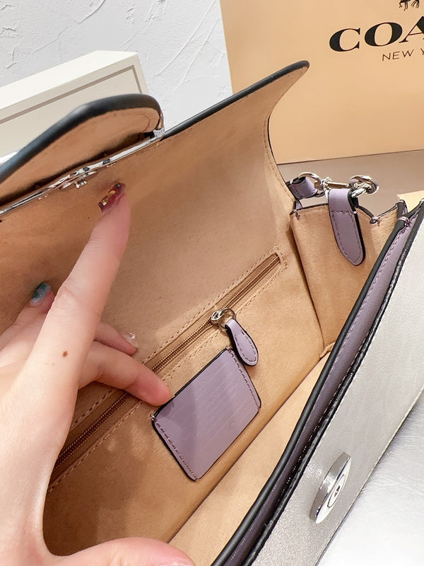 LO - CCH Bags - 118