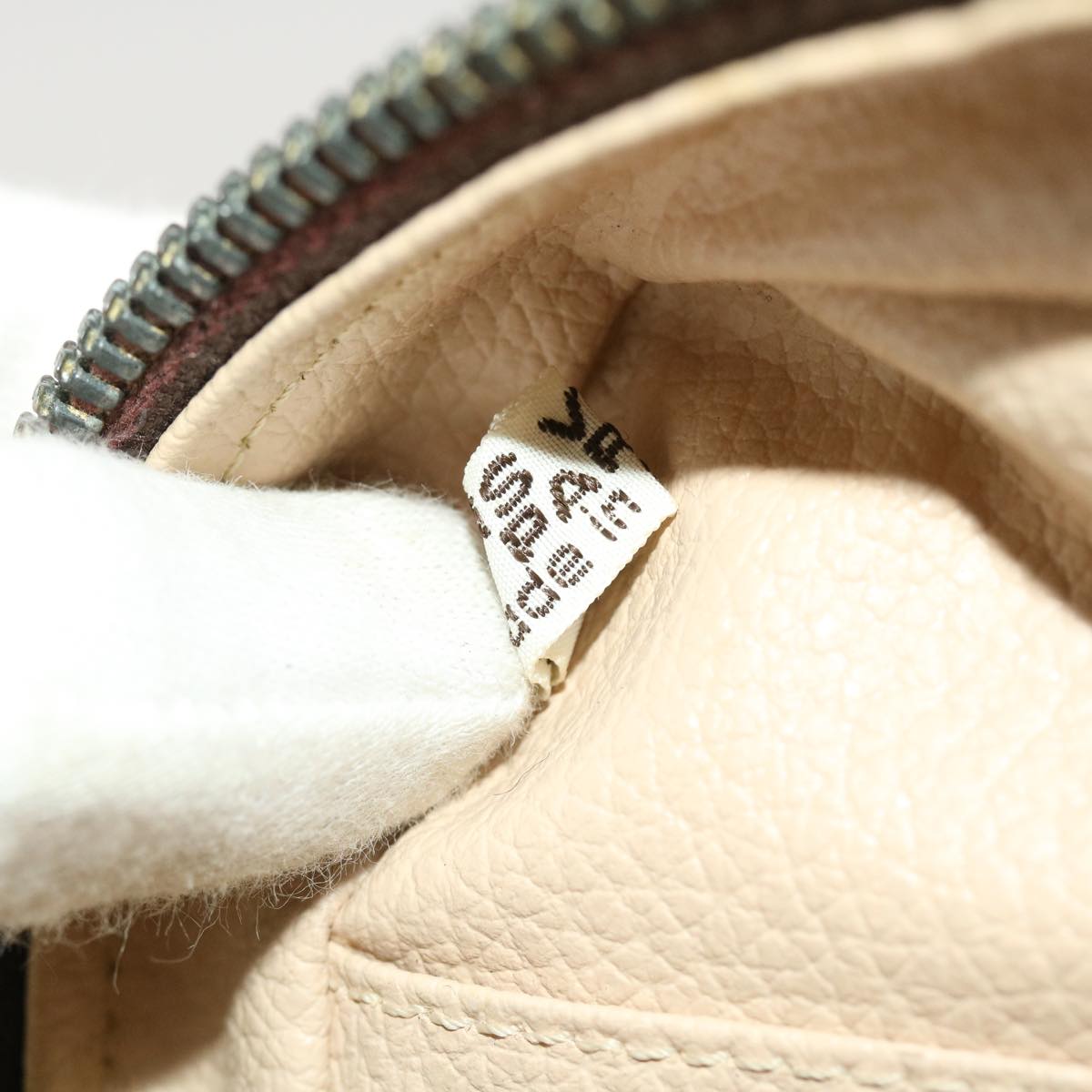 LO-LV bags 470