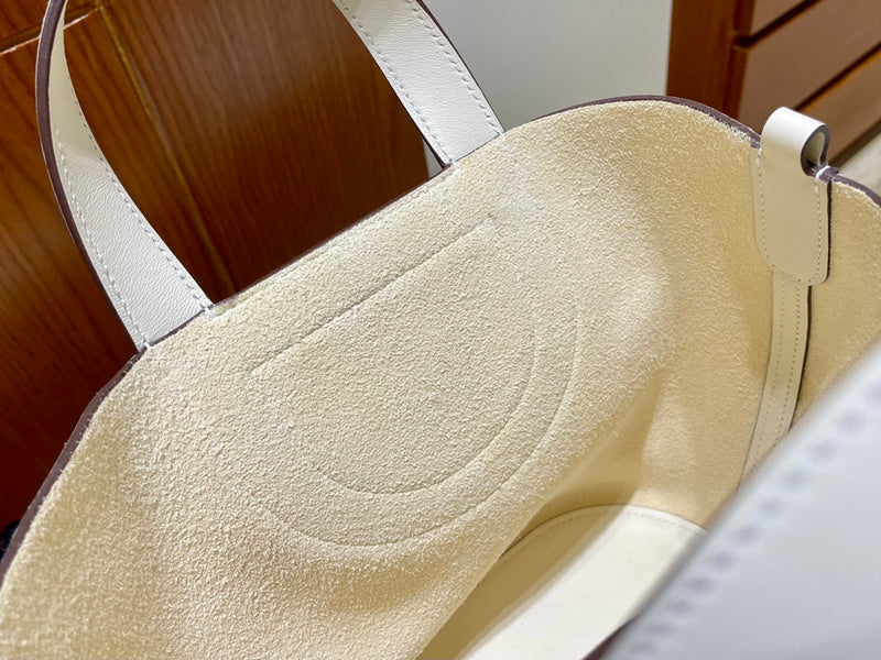 LO - HMS Luxury Bags - 1021