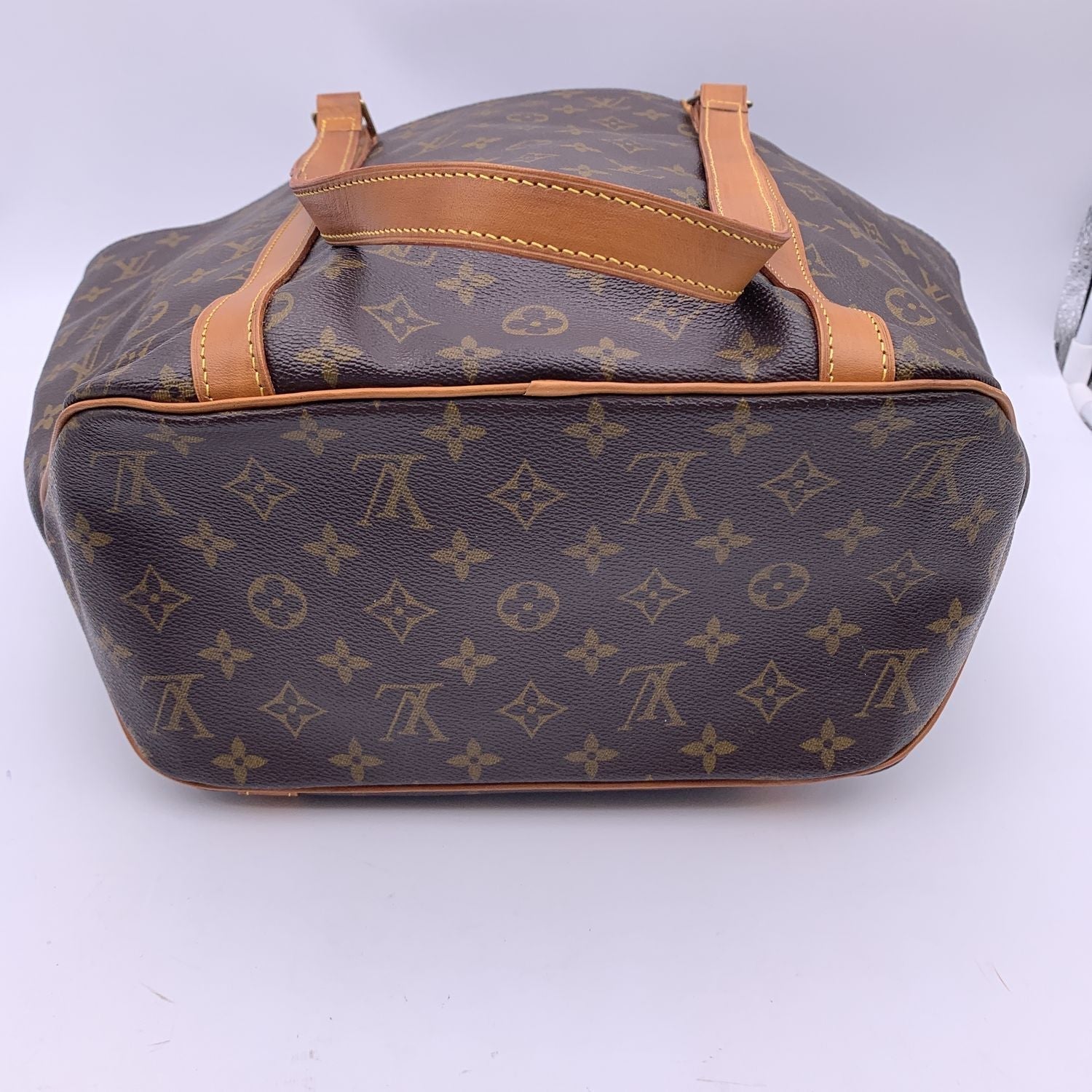 LO-LV bags 2845