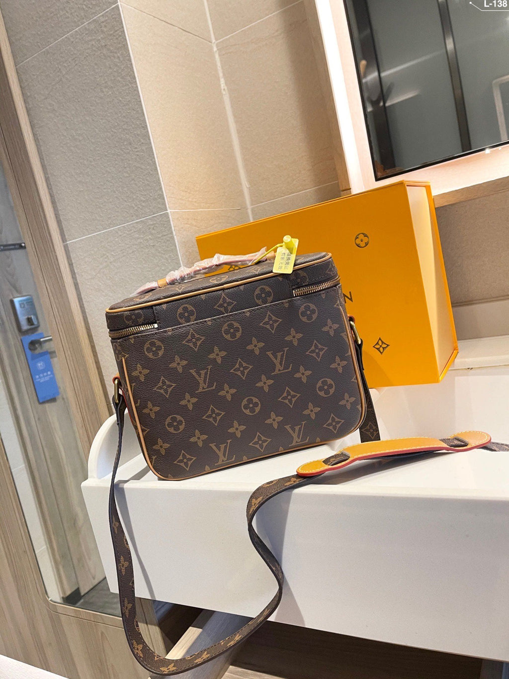 LO-LV bags 3365