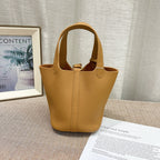 LO - HMS Luxury Bags - 737