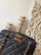 CHL -  Black Medium Quilted Caviar Tote Bag For Women 28LO/11in