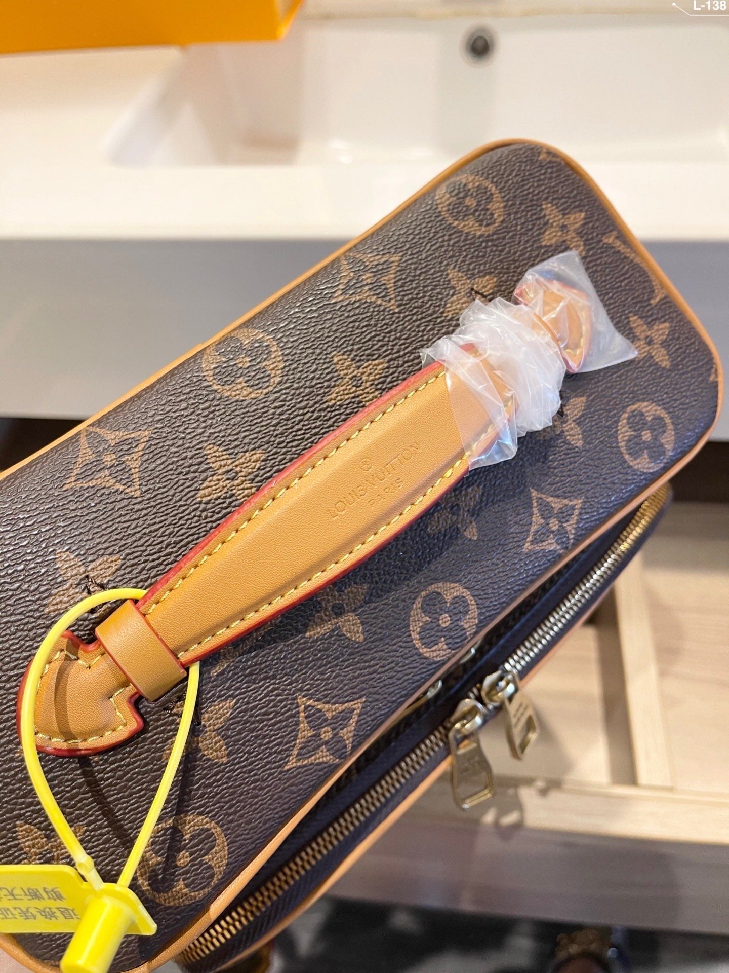 LO-LV bags 3365