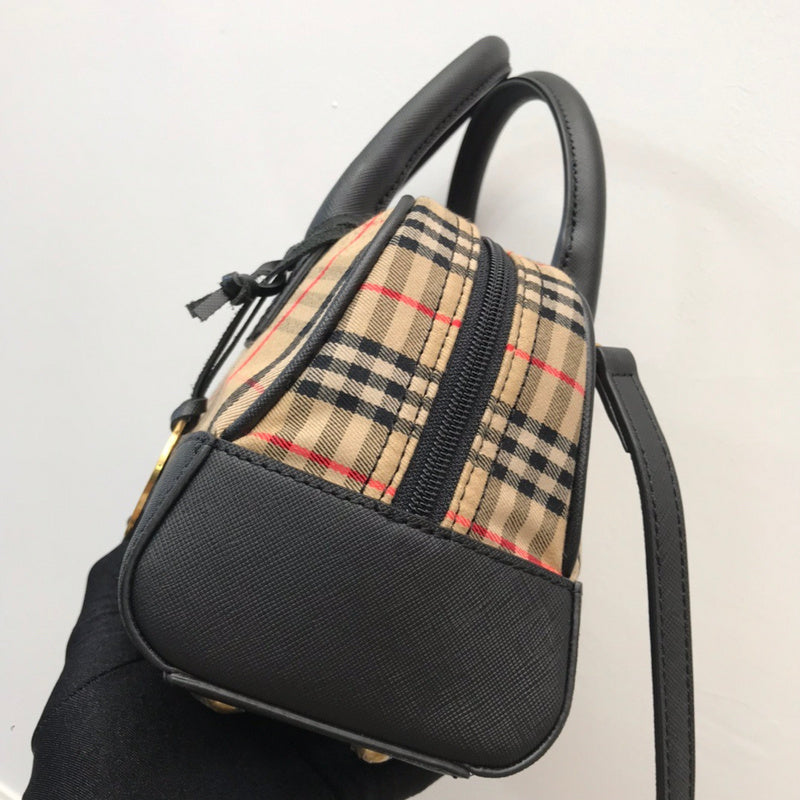 LO - B-BERRY BAGS - 577