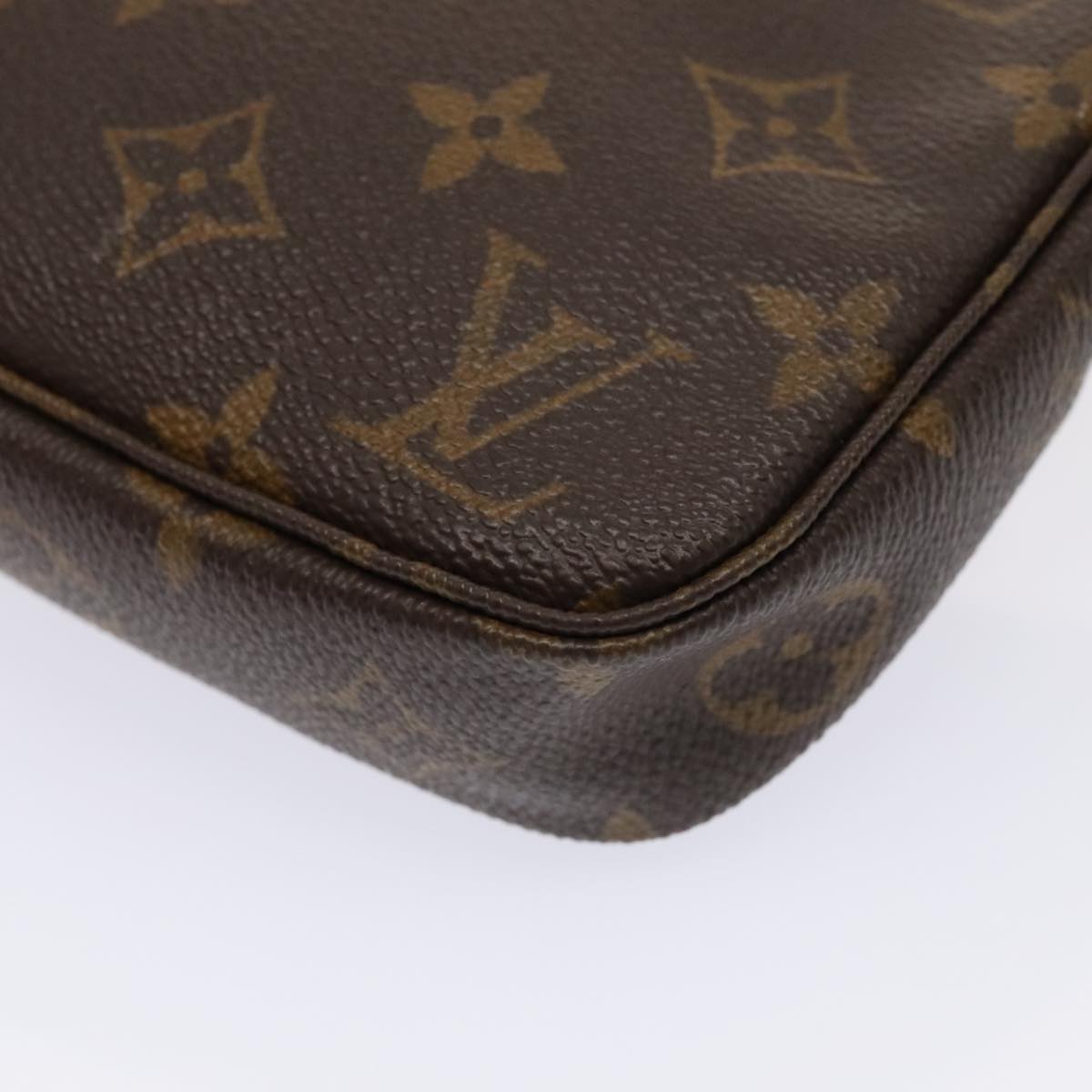 LO-LV bags 1633
