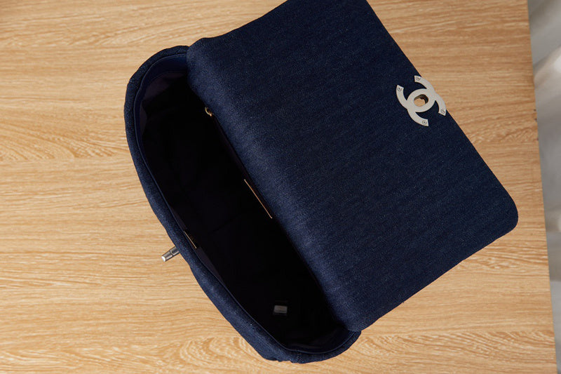 LO - CHL Bags - 2011