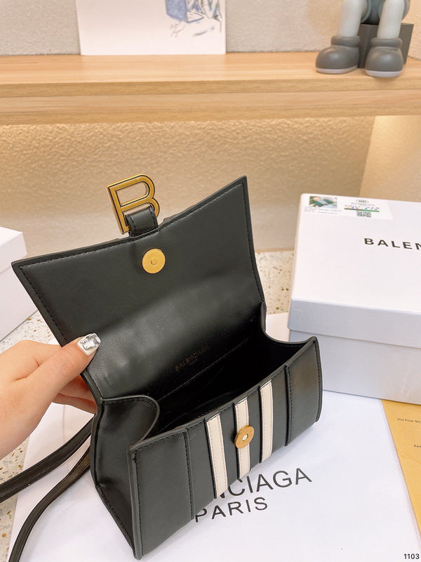LO - BGA Bags - 1363