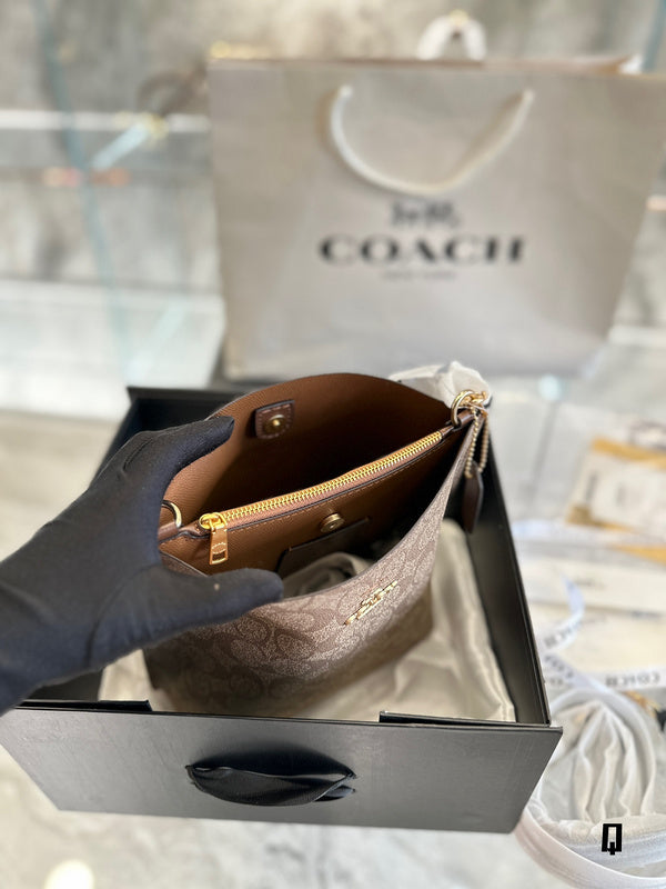 LO - CCH Bags - 254