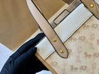 LO - CCH Bags - 209
