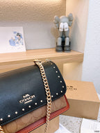 LO - CCH Bags - 205