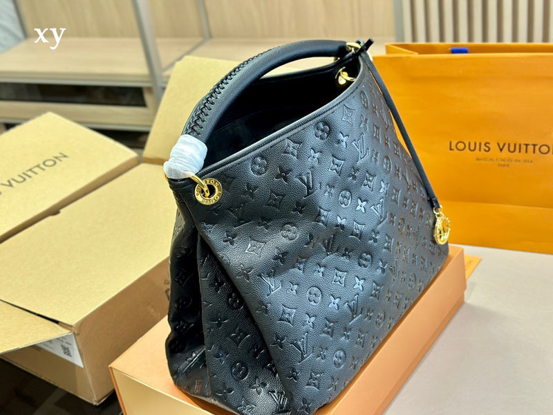 LO - LV Bags - 15008