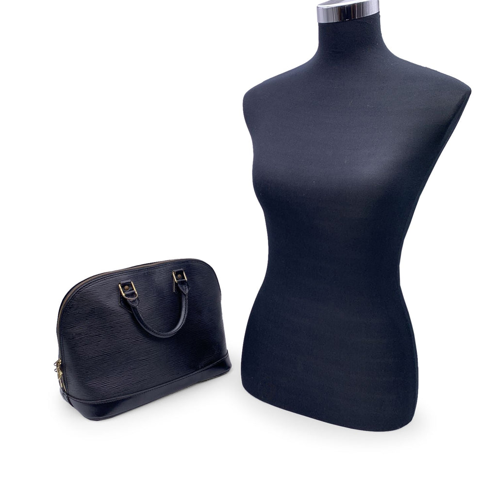 LO-LV bags 2815