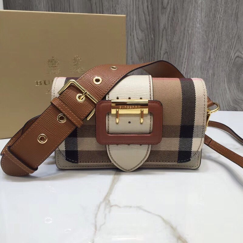 B-Berry - BB  The Small Buckle Bag In House Check Beige For Women, Bags 7.5in/19LO