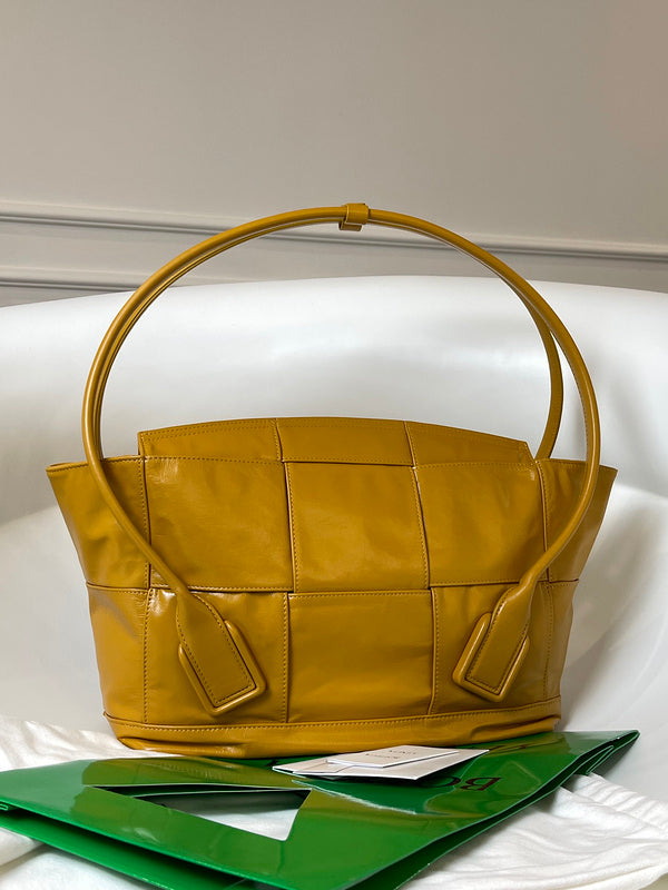 B-VENETA STYLISH HANBAGS FOR WOMEN - - 054