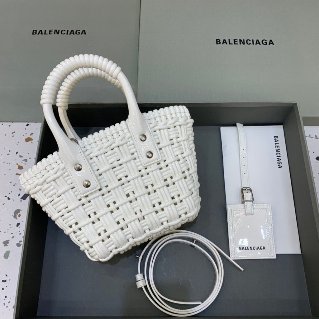 BLN-Ciaga Bistro XS Basket With Strap In White, For Women,  Bags 16.1in/41LO 6713422IE3Y9000
