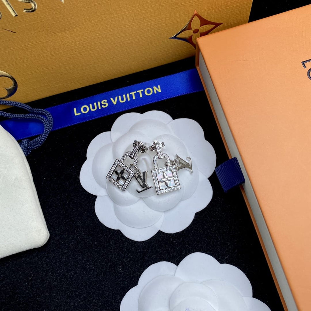 LO-LV bags 2171