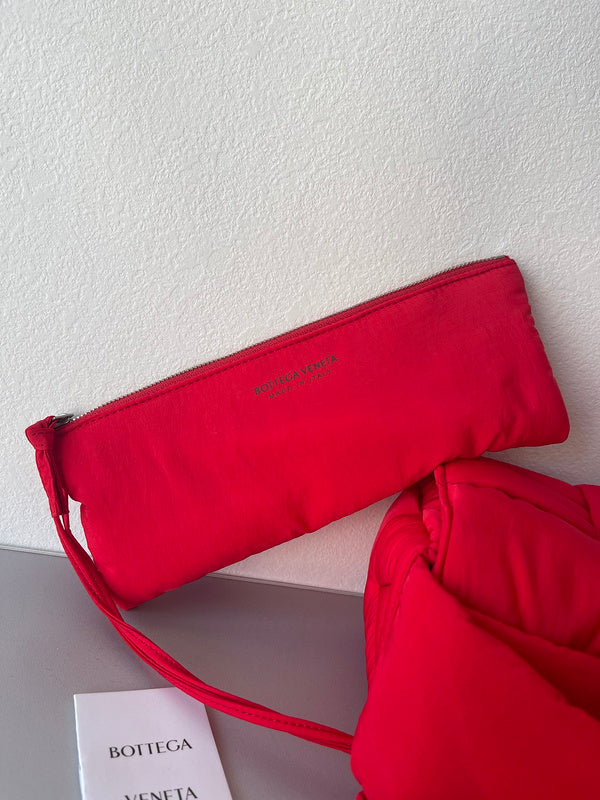 B-VENETA STYLISH HANBAGS FOR WOMEN - 017
