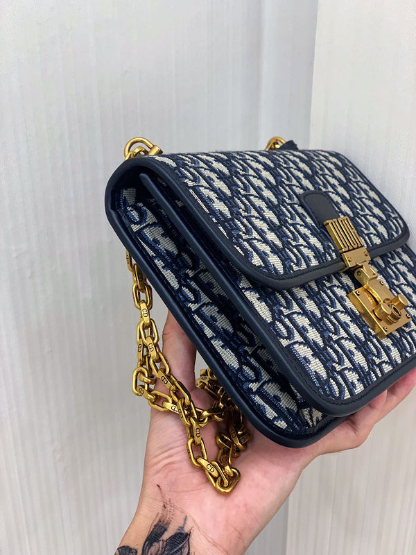 LO - DYOR   BAGS FOR WOMEN - FASHION LUXURY BAGS 233