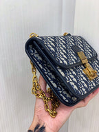 LO - DYOR   BAGS FOR WOMEN - FASHION LUXURY BAGS 233