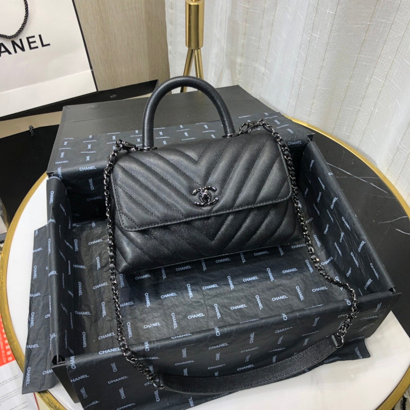 LO - CHL Bags - 1951