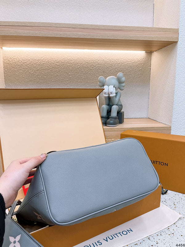 LO - LV Bags - 15130