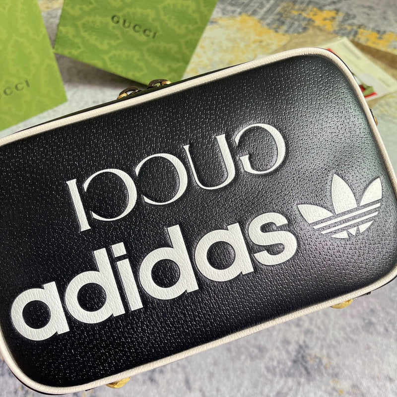 LO - GCC Bags - 1919