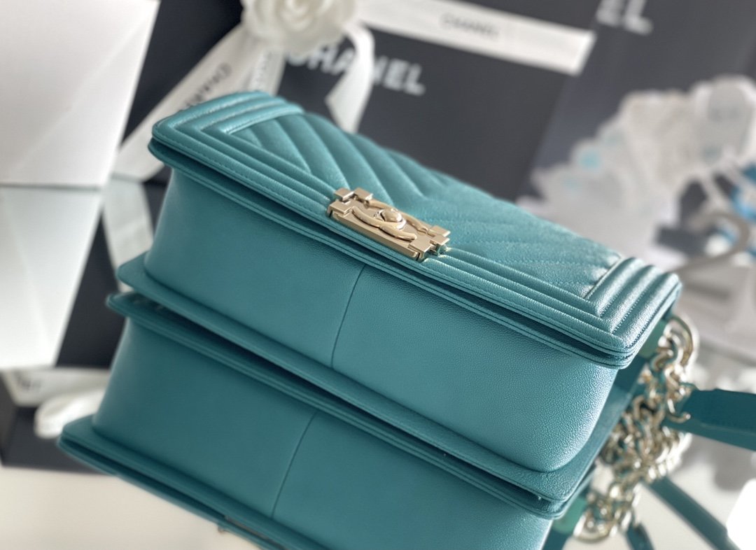 CHL - Medium Boy Handbag Blue For Women 9.8in/25LO A67086